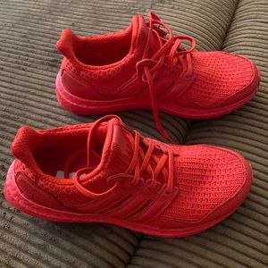 ❤️‍🔥Adidas Ultra Boost, red, women’s size 8❤️‍🔥